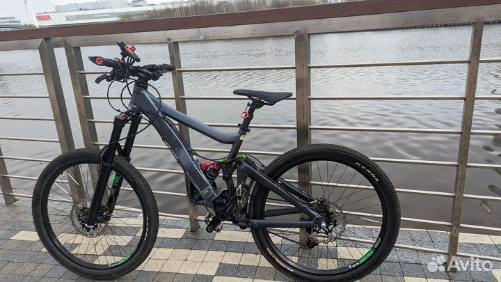 Велосипед Giant Glory DH двухподвес