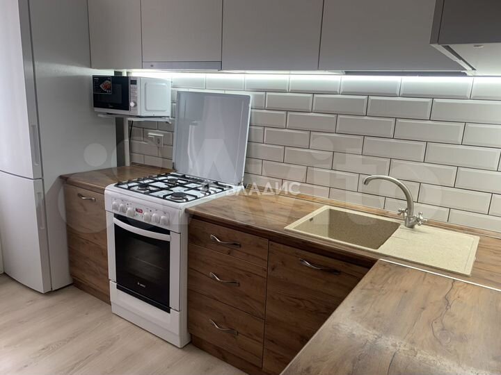 3-к. квартира, 60,6 м², 4/9 эт.