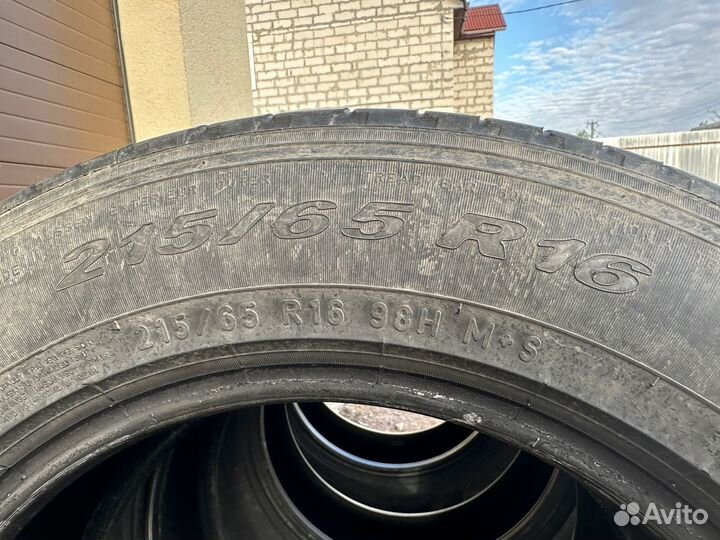 Pirelli Scorpion Verde All Season 215/65 R16