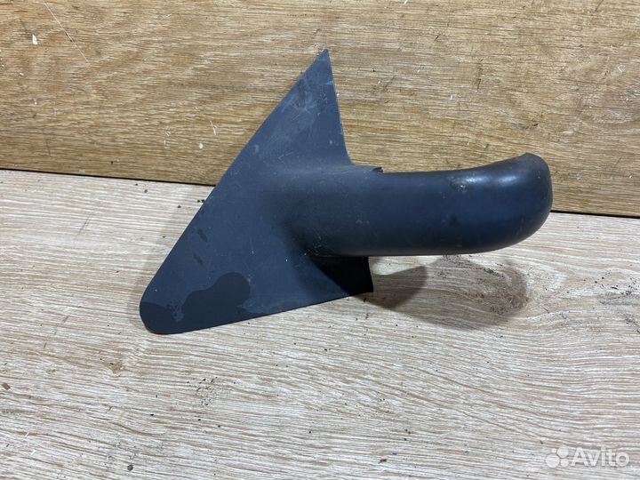 Накладка левого зеркала VW New Beetle А4 дорест