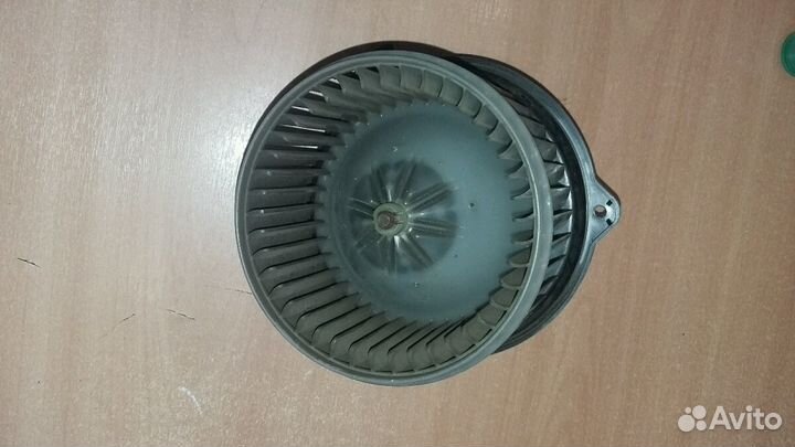 Мотор печки на Honda Capa (Хонда Капа) GA4