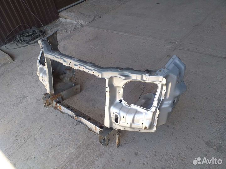 Панель радиаторов Toyota Town Ace Noah