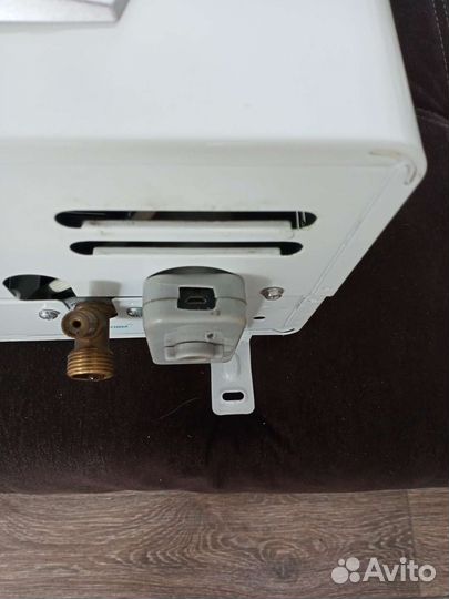 Газовая колонка Ладогаз