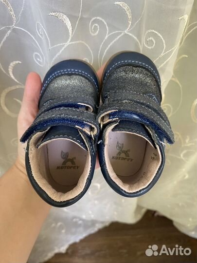 Ботинки на девочку