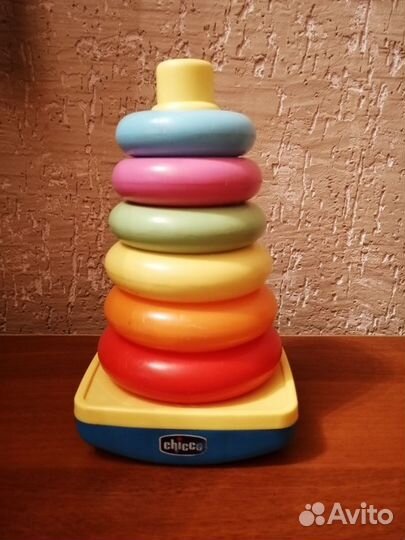 Игрушка пирамида Chicco
