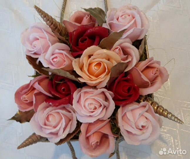 Букеты из мыльных роз композиции и одинарные