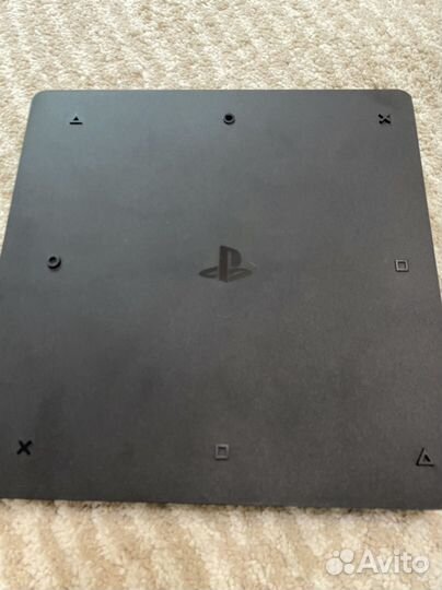 Sony PS4 1 tb + 2 джойса