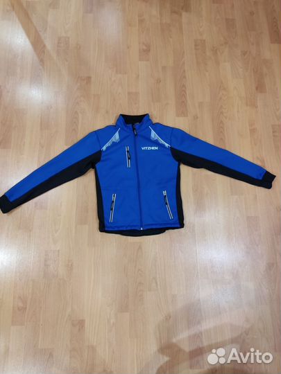 Лыжная разминочная куртка размер 40-42