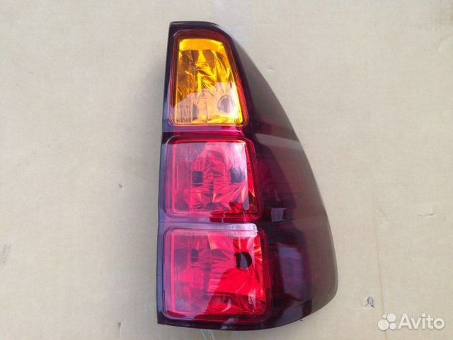 Фонарь задний правый задний правый Lexus Gx470 120