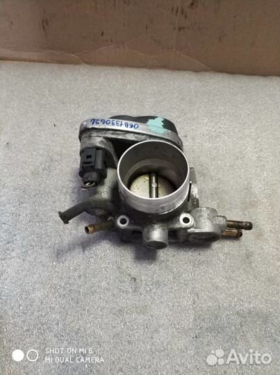 Дроссельная заслонка VAG 06B 133 062 L пассат Б5