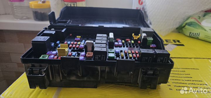 Блок предохранителей Jeep Grand Cherokee