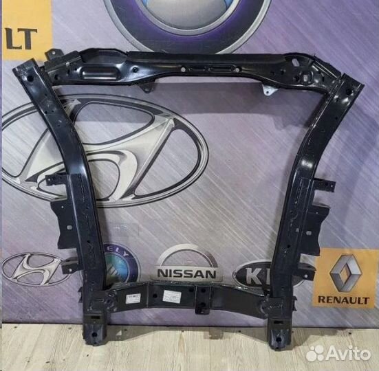 544015348R Подрамник Duster Kaptur Sandero