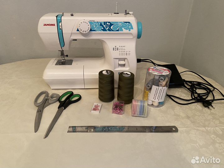 Швейная машина Janome PS 120