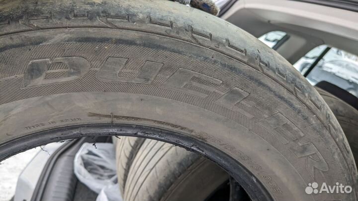 Bridgestone Dueler H/P 215/65 R16 98H