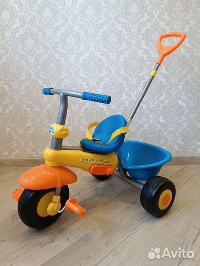 Детский трехколесный велосипед Smart Uno Trike