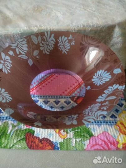 Ваза для фруктов или салатик+ваф.полотенце