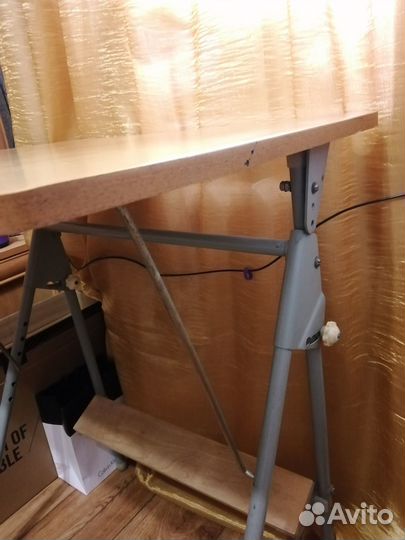 Школьная парта