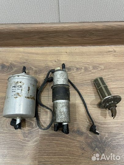 Топливный насос Pierburg с топливным фильтром