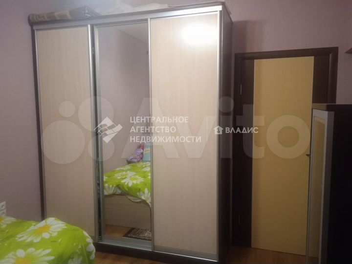 Дом 33 м² на участке 1,5 сот.