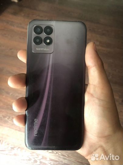Телефон realme 8i