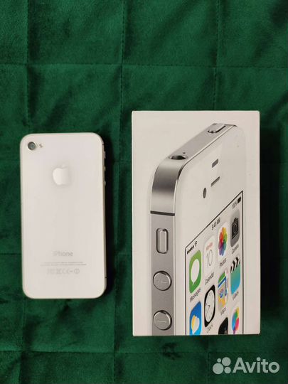 Телефон iPhone 4s белый