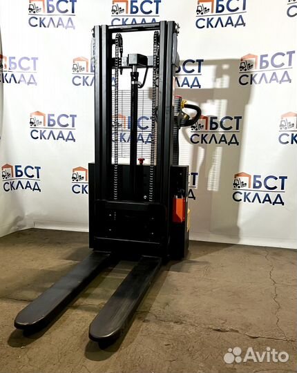 Штабелер самоходный 1,2 т 2,5 м тор IWS12S2500