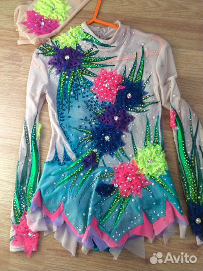 Купальник для художественной гимнастики