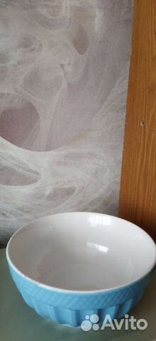 Тарелка очень глубокая