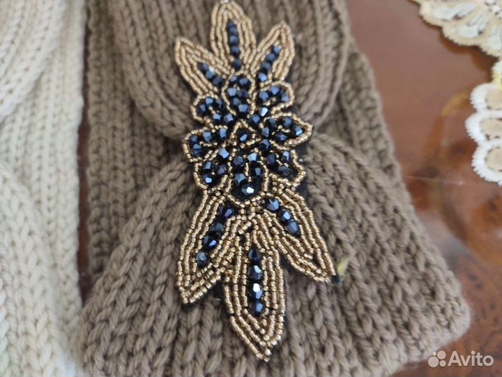 Повязка на голову вязаная