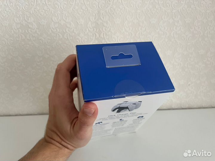 Зарядная станция dual sense ps5 новая