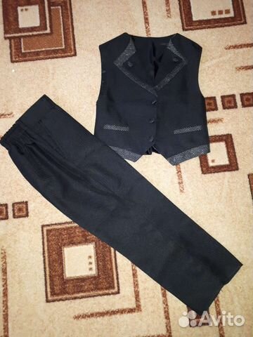 Брючный костюм на мальчика