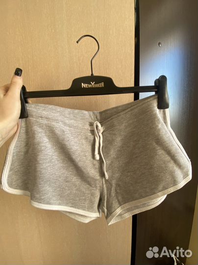 Шорты женские