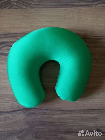 Подушка для путешествий