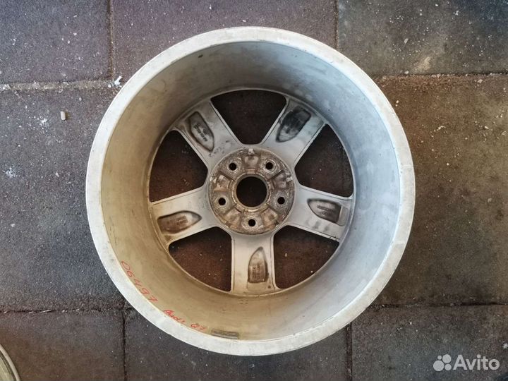 Диск R 19 Audi Q7. 1 штука