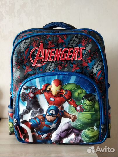 Портфель школьный