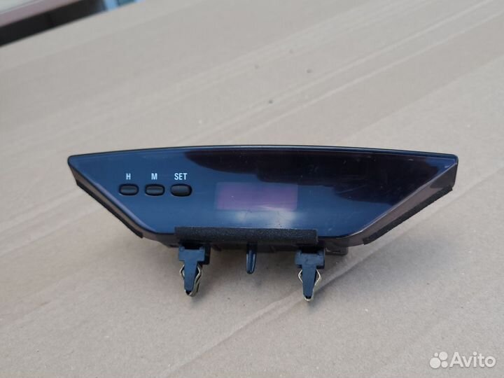 Часы салонные Mitsubishi Galant 8 1996-2006г