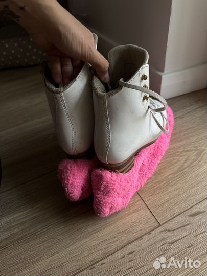 Коньки фигурные