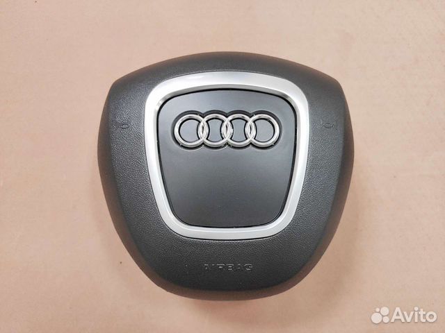 Заглушка руля Audi A3 A4 A6 A8 (2005-2012)