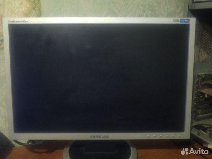 Монитор Samsung 940NW