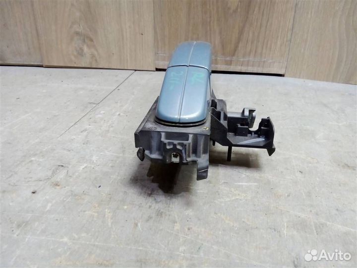 Ручка двери задней наружная левая от Ford Focus I