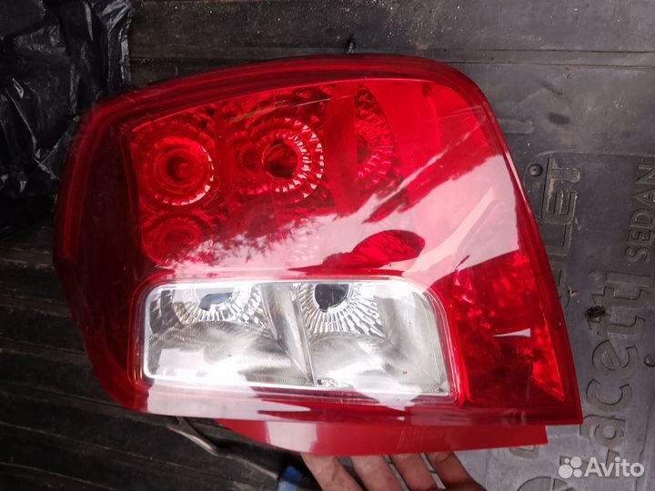 Задние фонари chevrolet lacetti