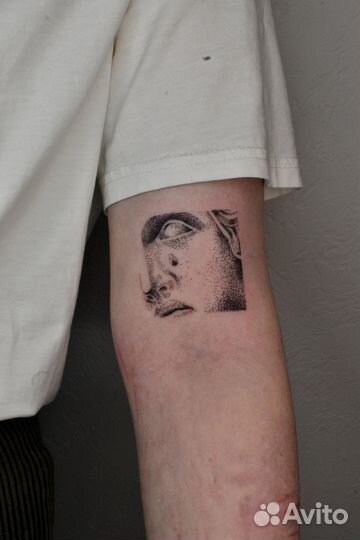 Татуировки в Москве Тату мастер в студии