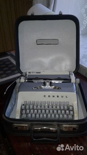 Пишущая машинка