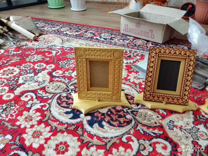 Рамки для фото резные