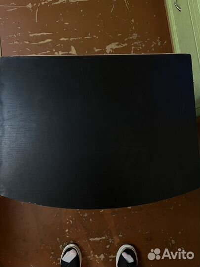 Телевизор с тумбой