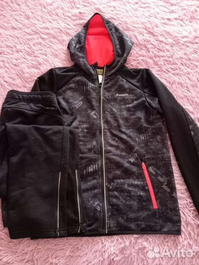 Спортивный костюм на мальчика 152-158