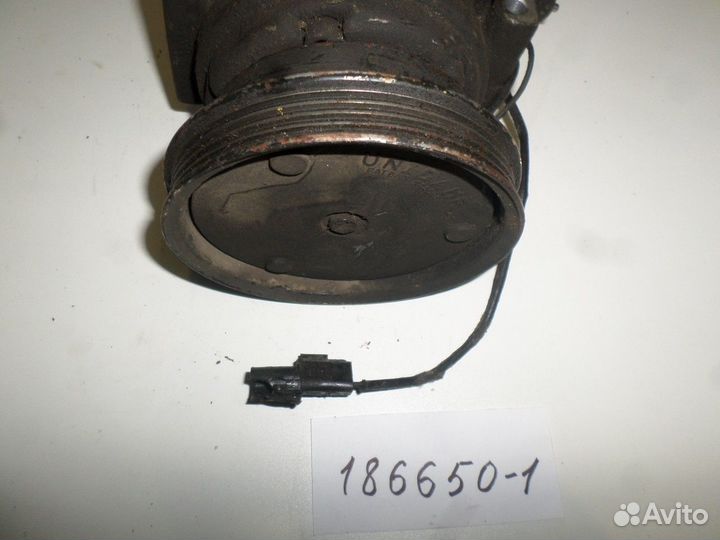 Компрессор кондиционера (Kia Rio)