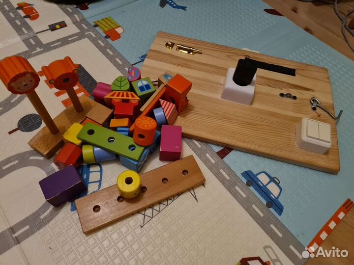 Развивающие игрушки.Отдам