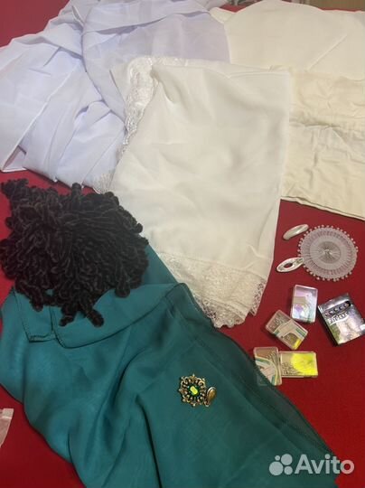 Платок на никах