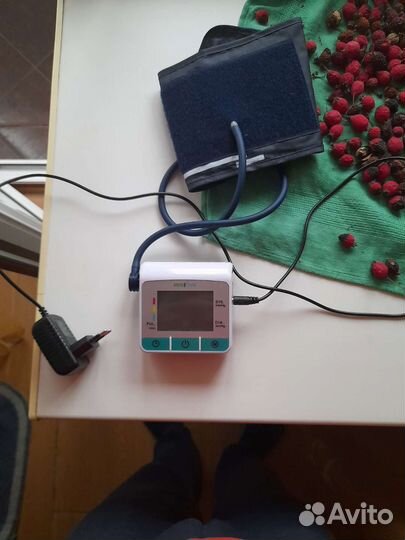 Тонометр, пульсометр